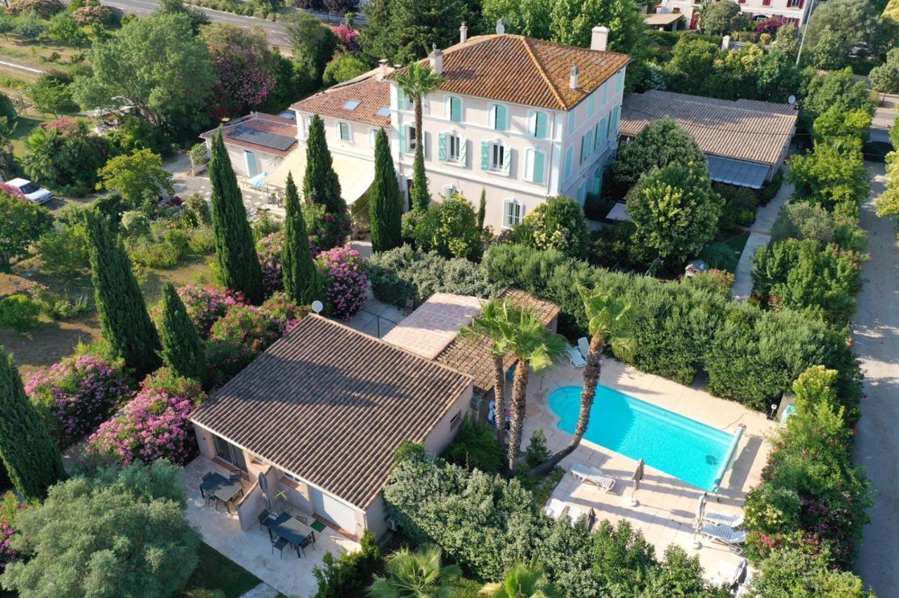 Domaine De L'Aufrene Bed & Breakfast Hyères Eksteriør bilde