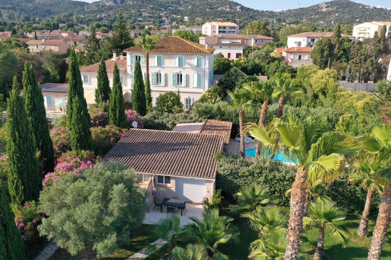 Domaine De L'Aufrene Bed & Breakfast Hyères Eksteriør bilde
