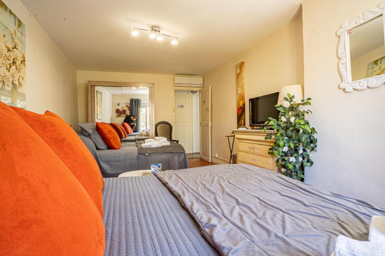 Domaine De L'Aufrene Bed & Breakfast Hyères Eksteriør bilde
