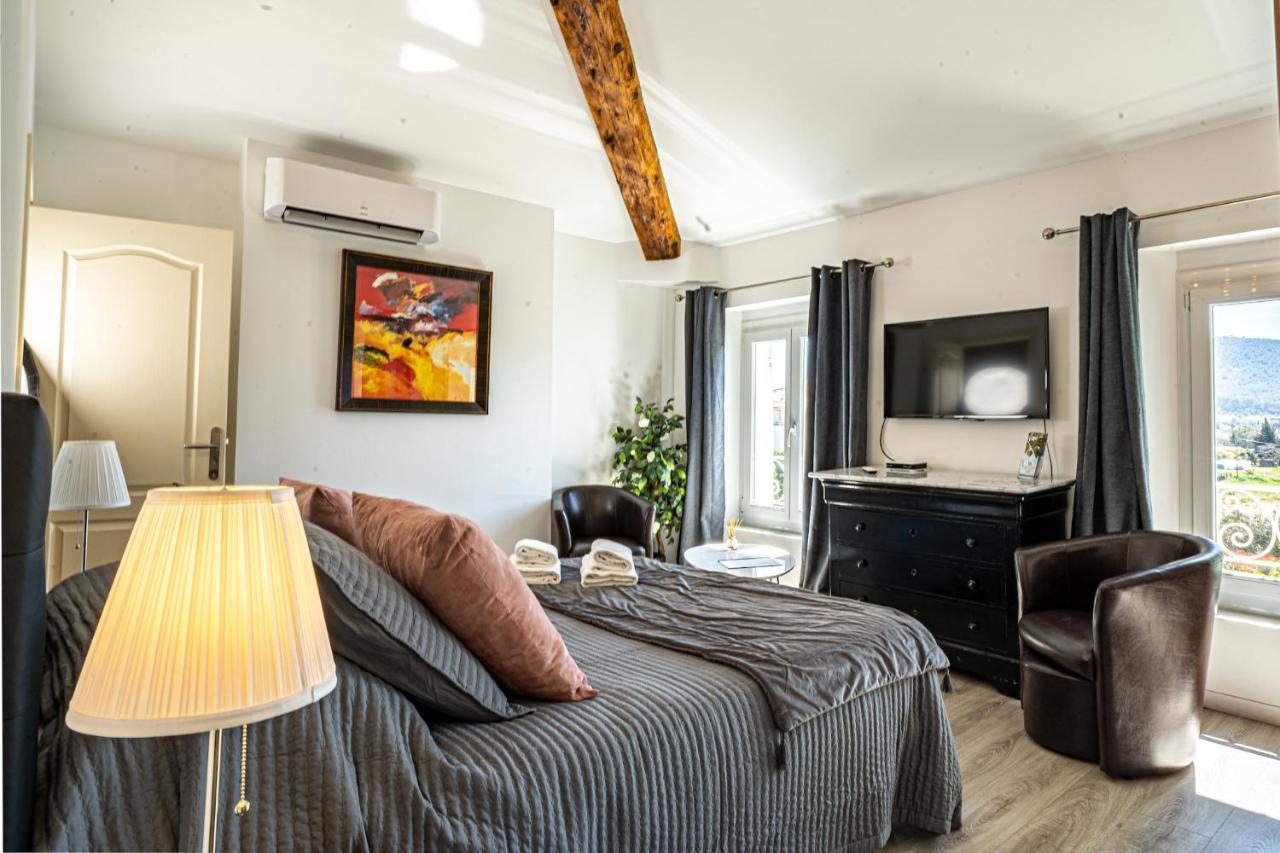 Domaine De L'Aufrene Bed & Breakfast Hyères Eksteriør bilde