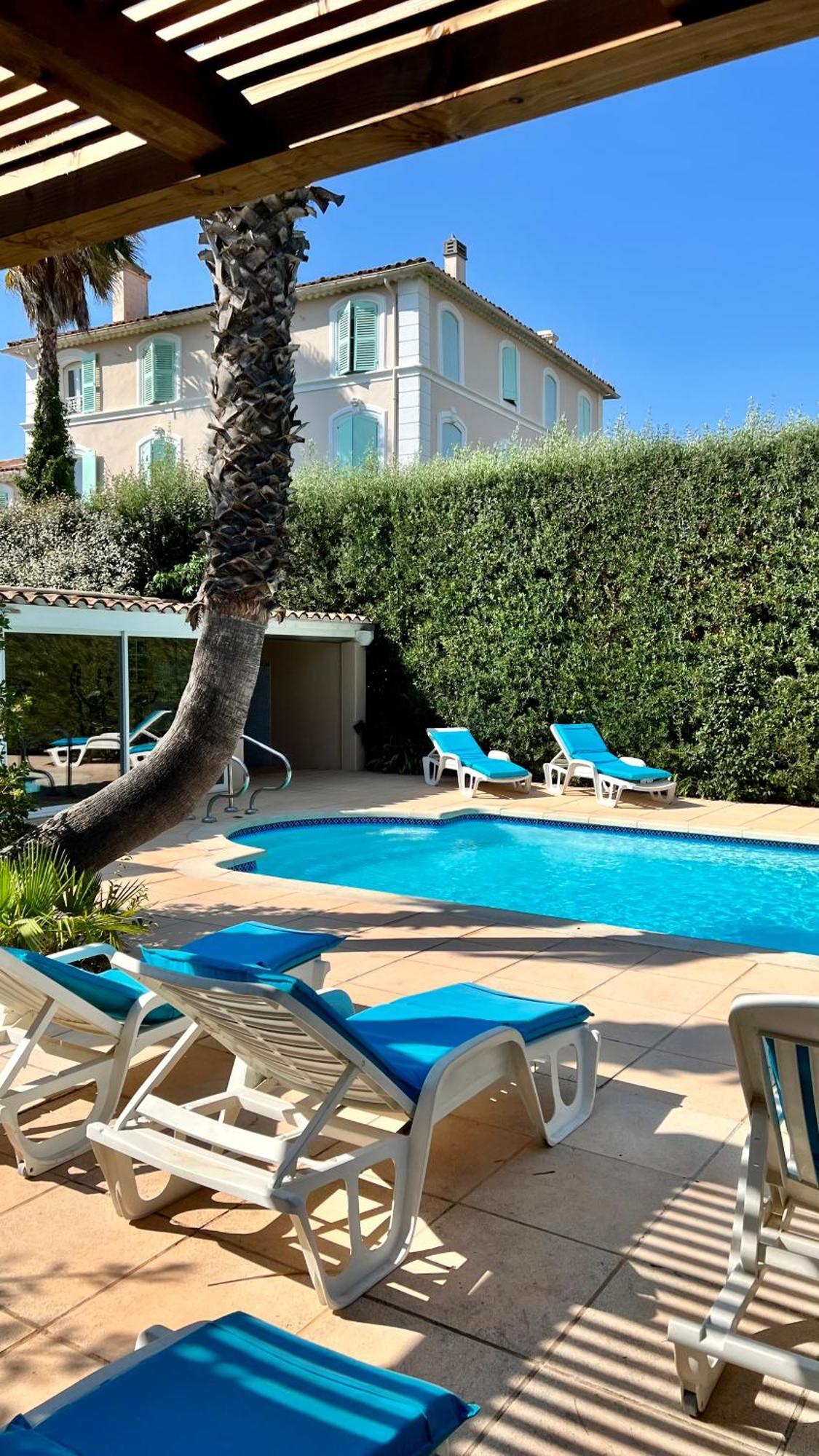 Domaine De L'Aufrene Bed & Breakfast Hyères Eksteriør bilde